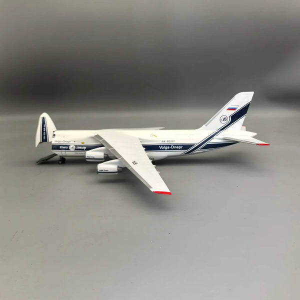 Antonov An-124 Volga-Dnepr Heavy Cargo – 1:165 Scale Model