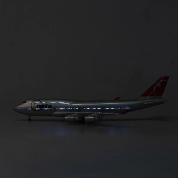 B747 Northwest - Scale 1/150 - 47cm - 18.5 in - Airplane Model - Secondary