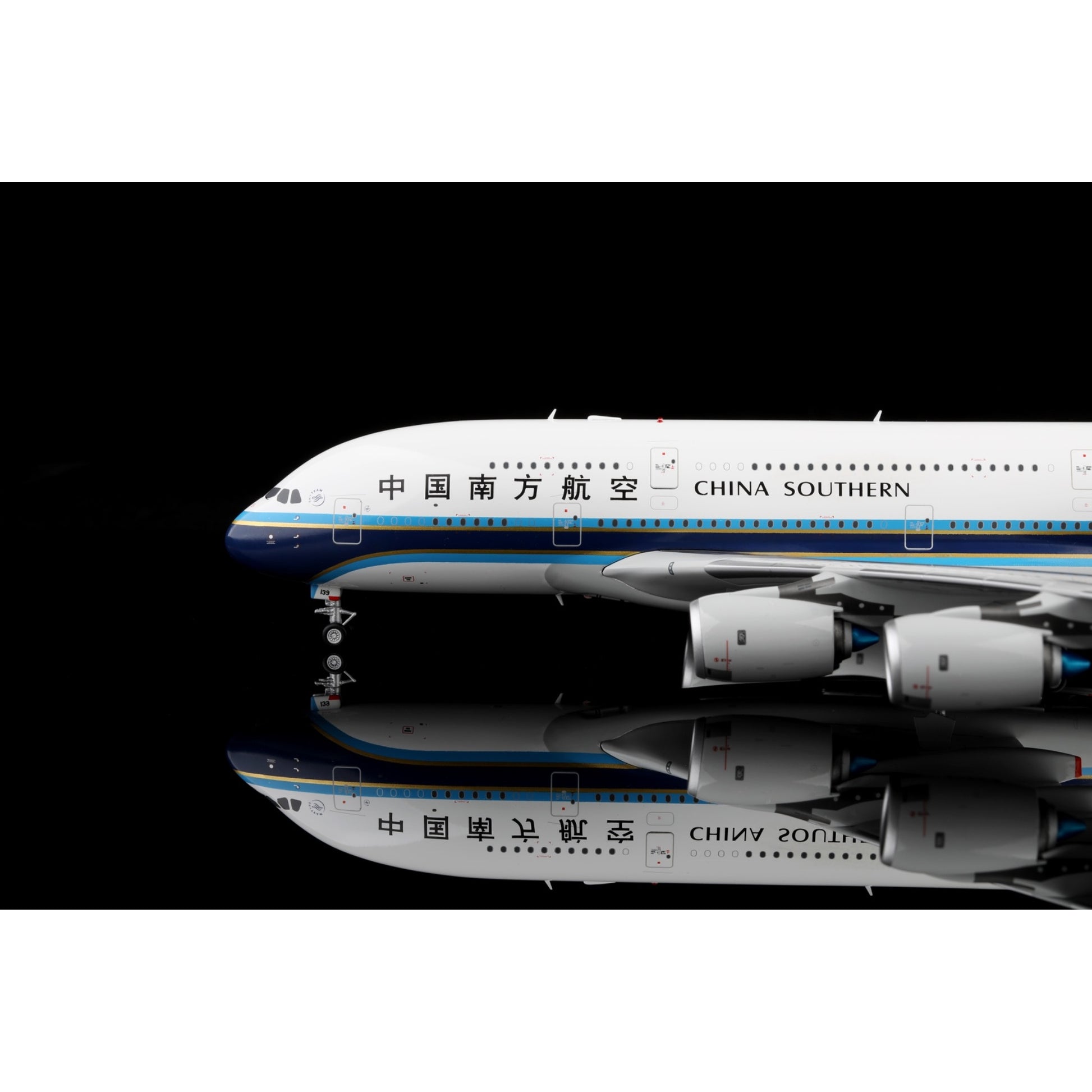 China Southern Airlines - A380 - B-6139 - 36.3cm - Scale 1/200