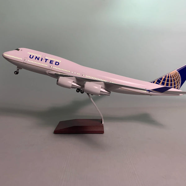 B747-400 United Airlines - Scale 1/150 - 47cm - 18.5 in - Airplane Model