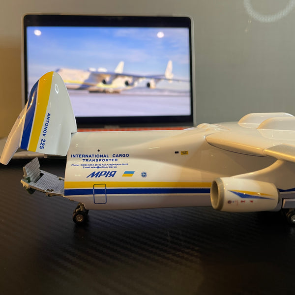 Antonov AN-225 Mriya Collectible - 16.5" - 42cm - Premium Display Model - Secondary