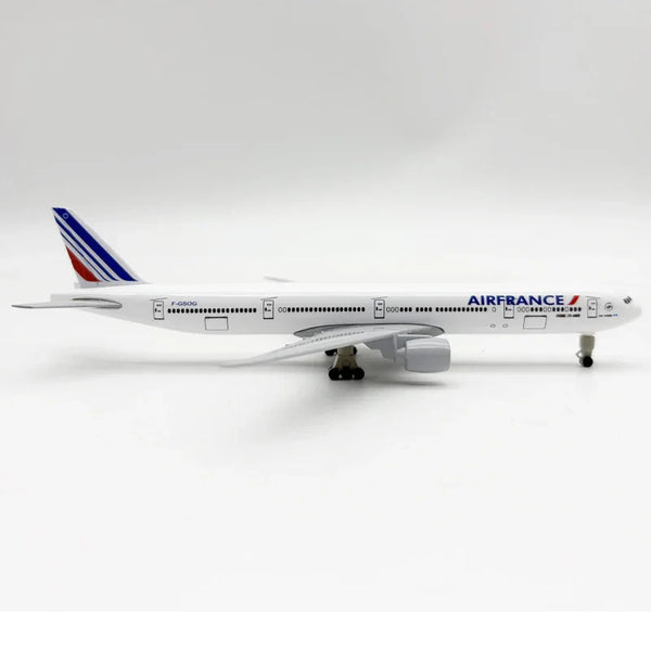 Air France Boeing 777 – Alloy Model – 20 cm – With Landing Gear