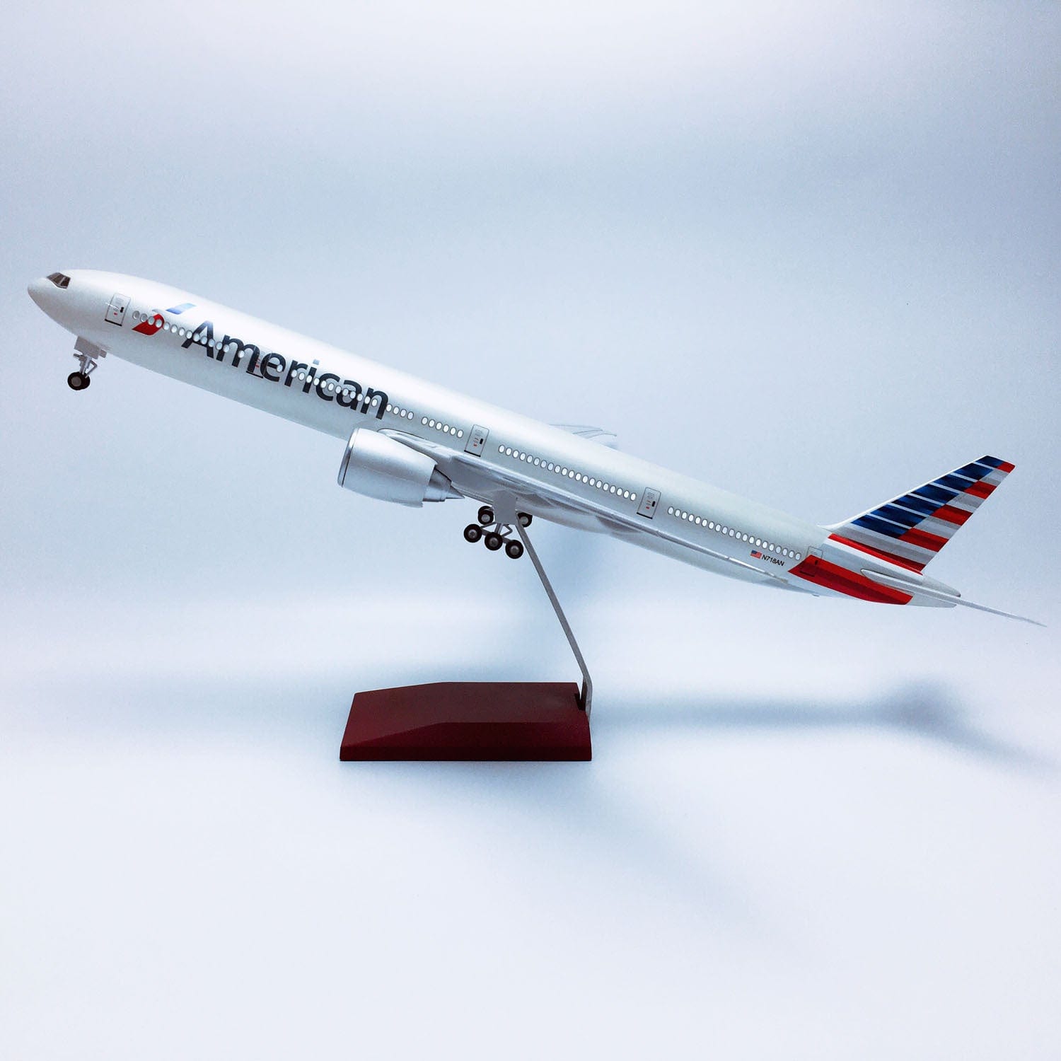 طائرة B777 الأمريكية - مقياس 1/157 - 47 سم - 18.5 بوصة - نموذج طائرة