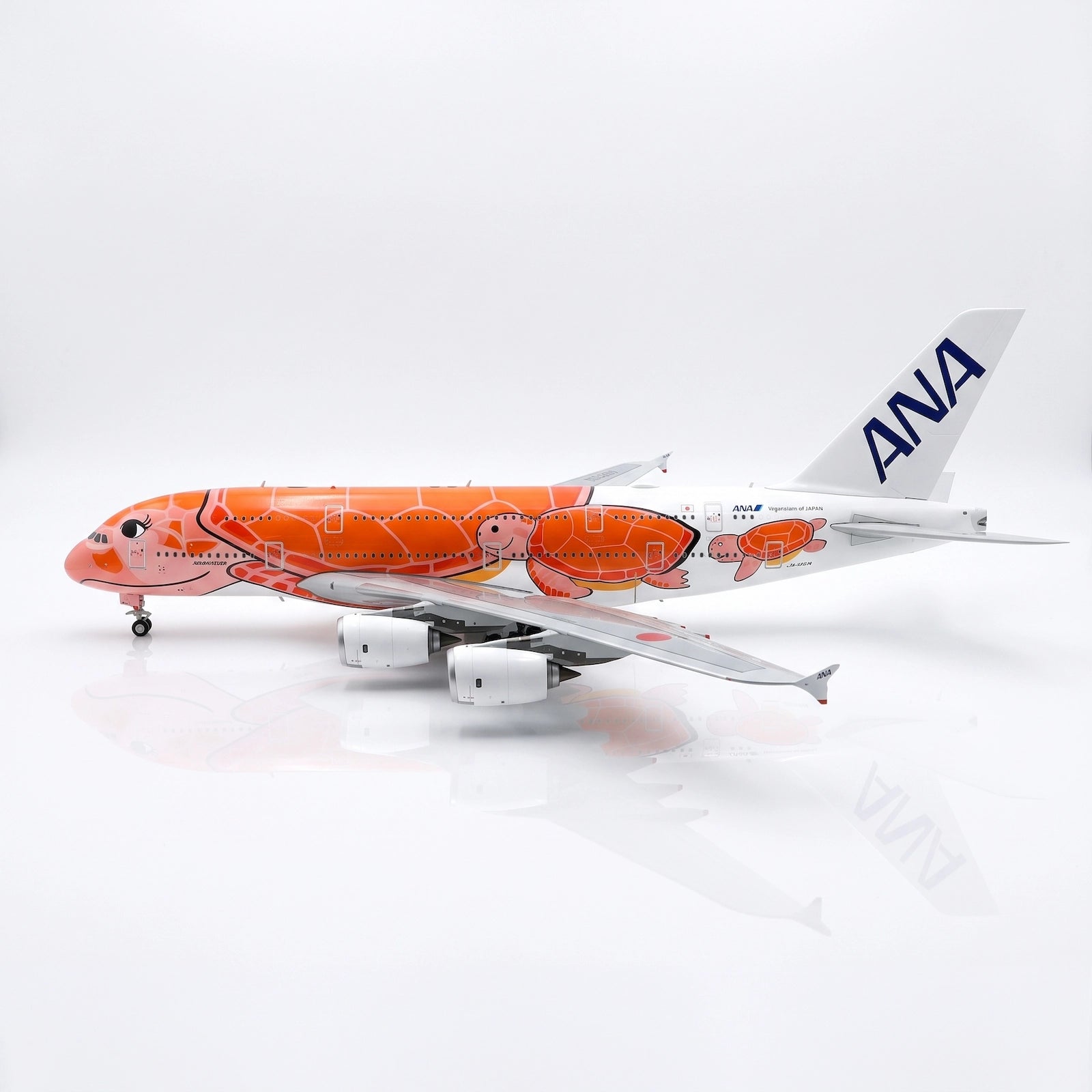 SQwings Diecast 1:200