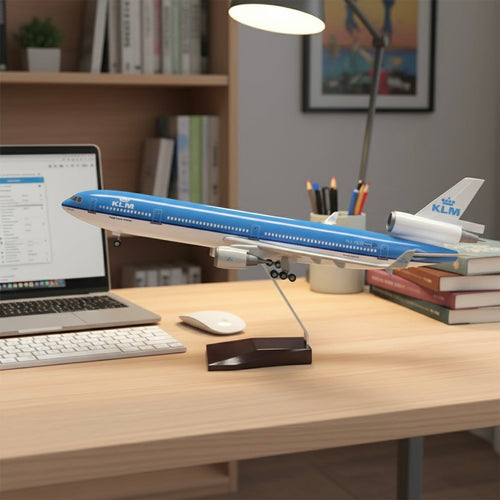 47 cm (18.5 in) with LED Lights