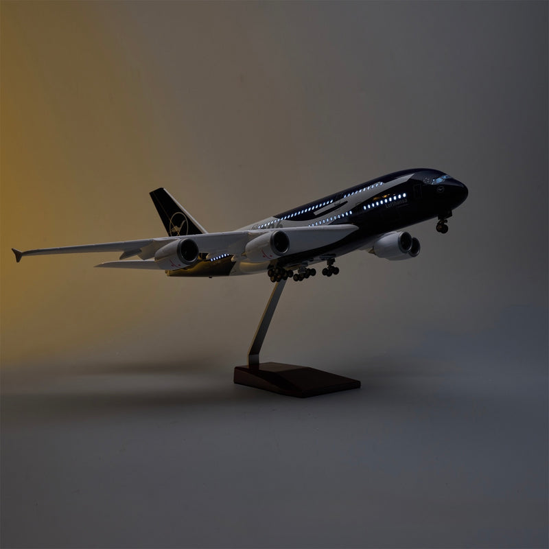 Airbus A380 Lufthansa 100 Years Commemorative – 1:160 Scale Model - Image 7