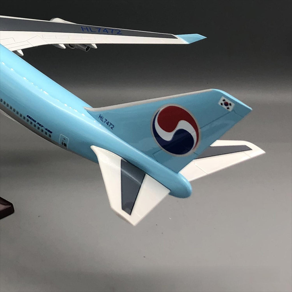 Korean Air Boeing 747-400 1:150 – 47 cm / 18.5 in – Opening Cabin Interior & LED Lights