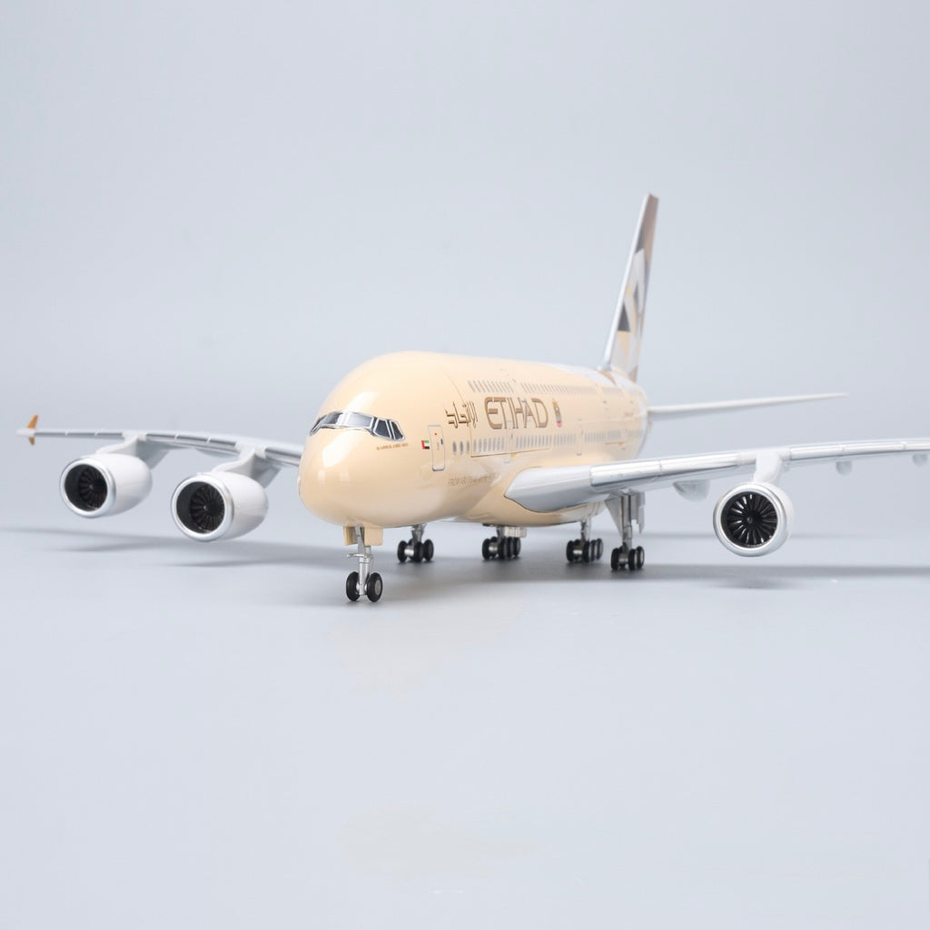 Etihad Airways Airbus A380 1:160 – 45.5 cm / 17.9 in – Opening Cabin Interior