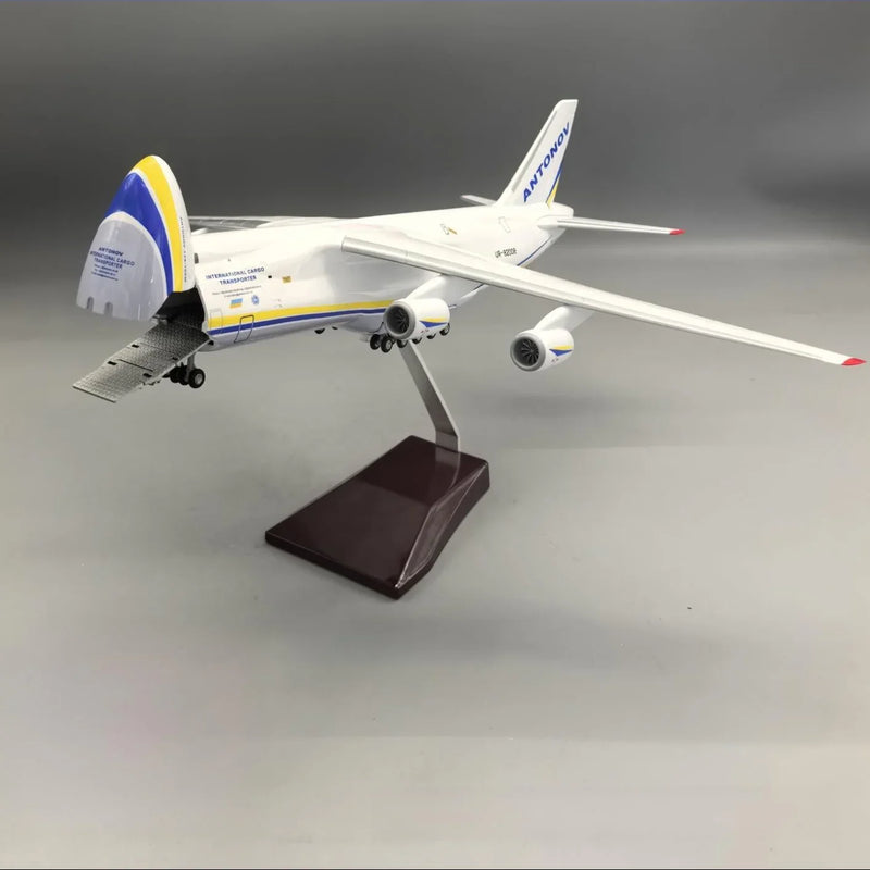 Ukraine International Antonov An-124 1:165 – 42 cm / 16.5 in - Image 5