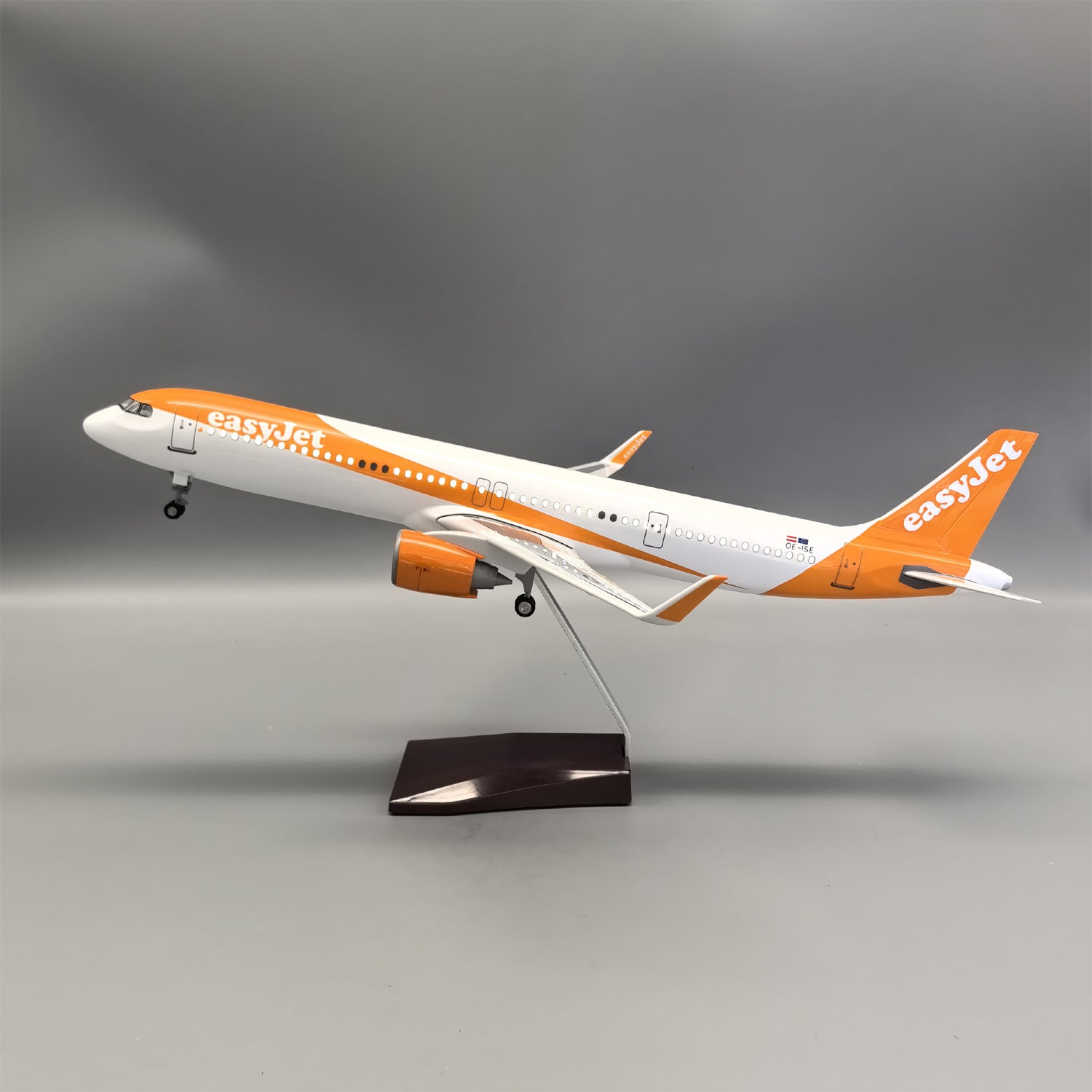 A321neo EASYJET - SCALE 1/80 - 44CM - 18.5 IN - AIRPLANE MODEL