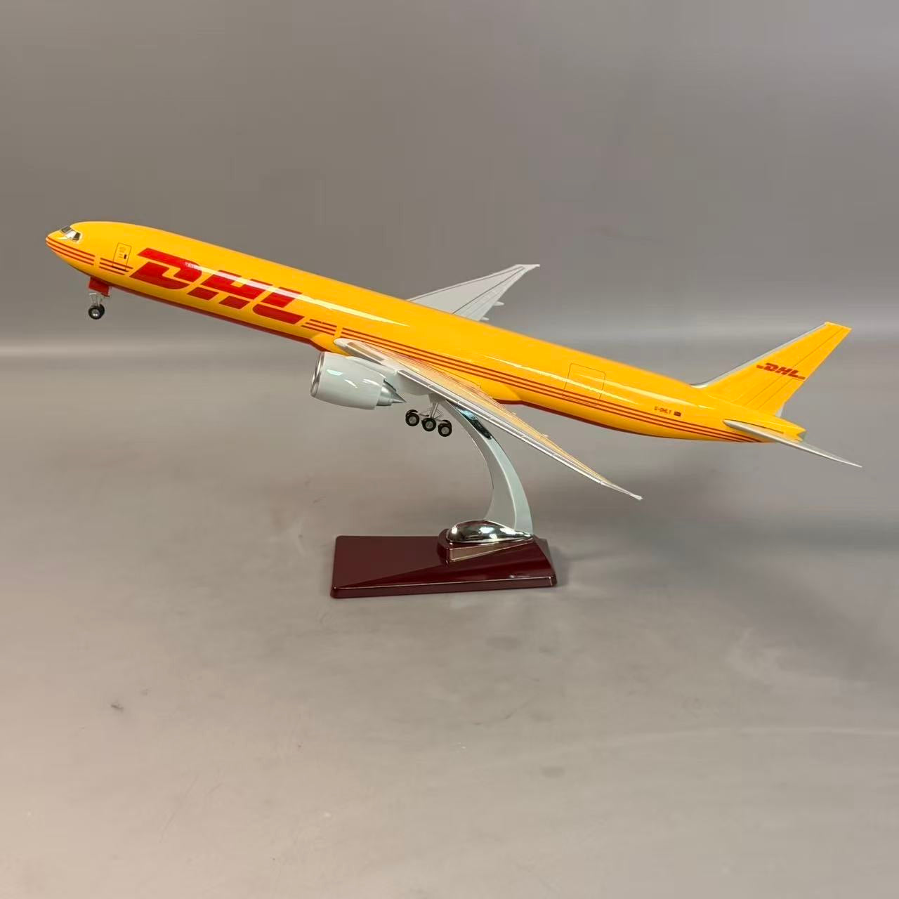 DHL Boeing 777-F Cargo 1:150 – 47 cm / 18.5 in – Premium Solid Resin Model