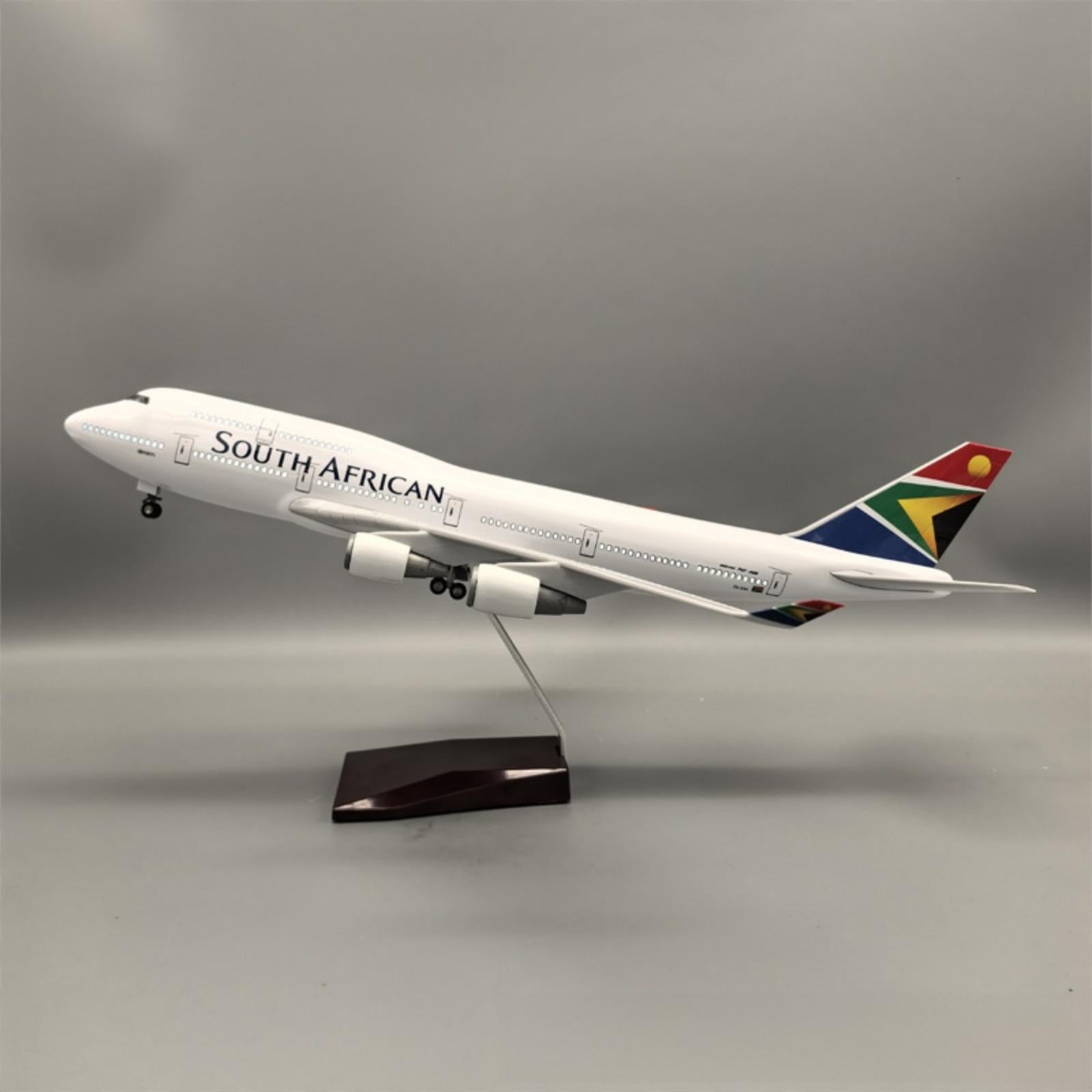 جنوب أفريقي - مقياس 1/157 - الطول: 47 سم