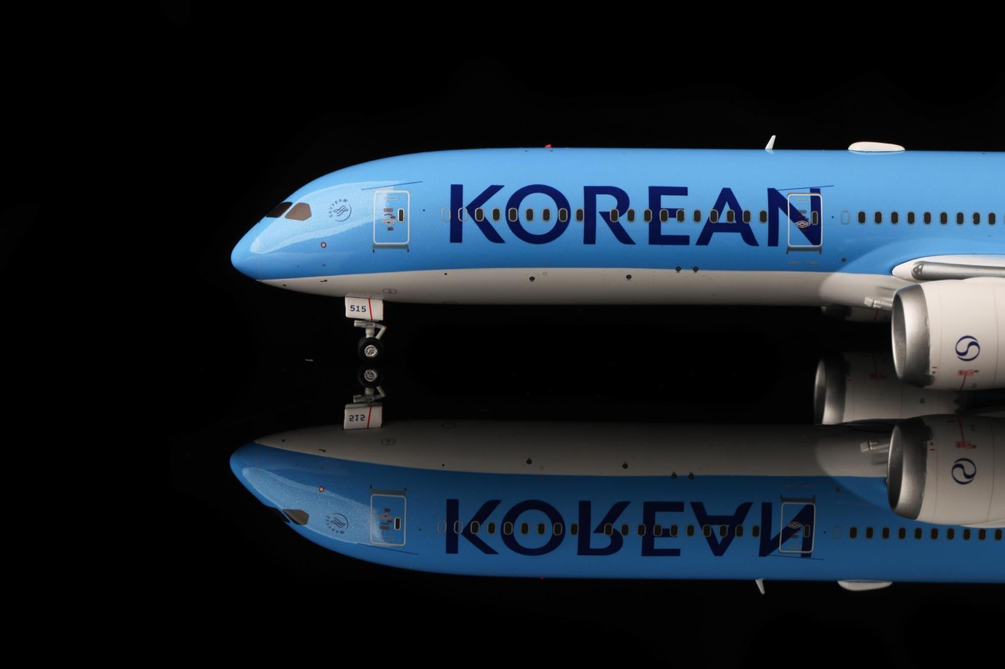 Korean Air B787-10 HL8515 – Scale 1:200 – SQ Wings – 30.06 cm