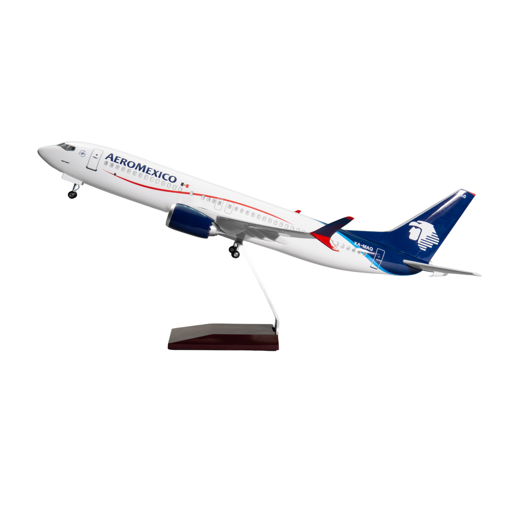 Boeing 737 MAX Aeroméxico – Maßstab 1:80 (47 cm / 18,5 Zoll)