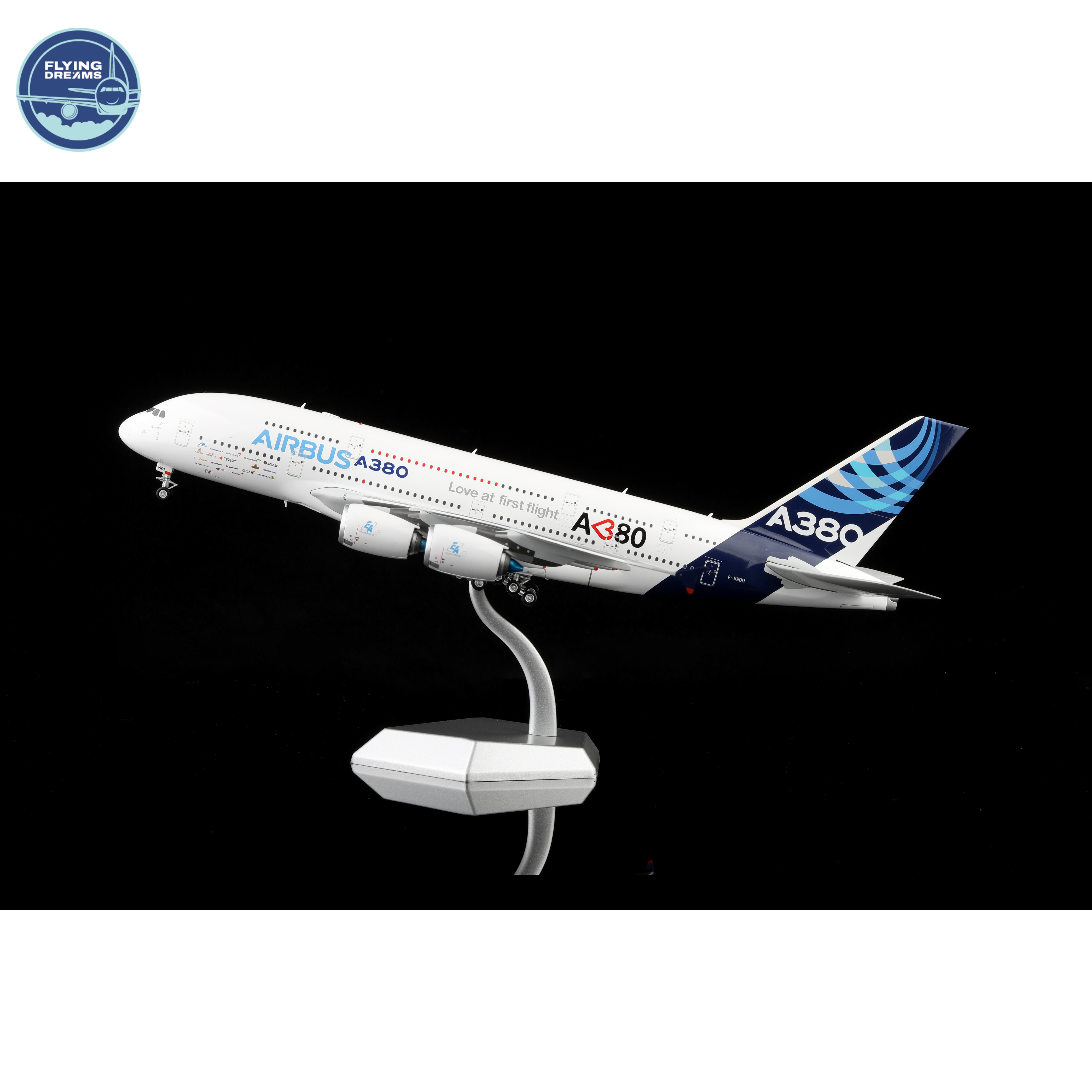 Airbus - A380 - F-WWDD - House Color Love at First Flight - L2009 - 36.3cm - SQW