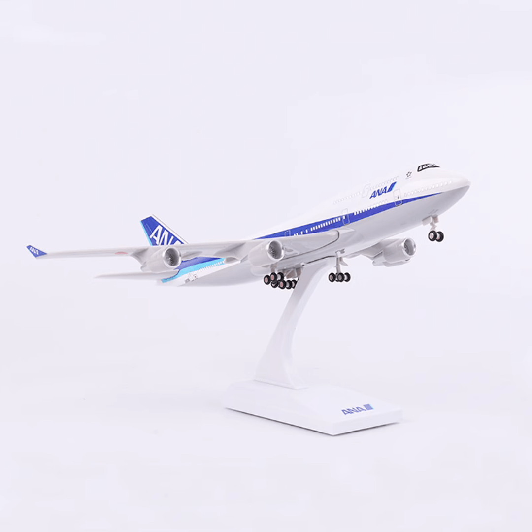 B747 ANA - 30cm - 11,8in - LED y sonido - Modelo de avión