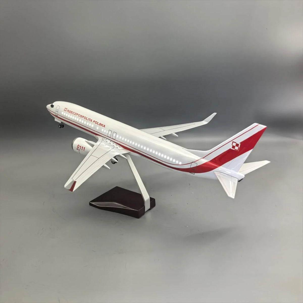 Polish Air Force Boeing 737-800 "Rzeczpospolita Polska" Government Special Plane Model — 1:85 Scale | 47cm / 18.5"