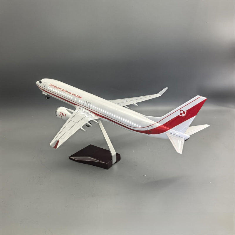 Polish Air Force Boeing 737-800 "Rzeczpospolita Polska" Government Special Plane Model — 1:85 Scale | 47cm / 18.5" - Image 5