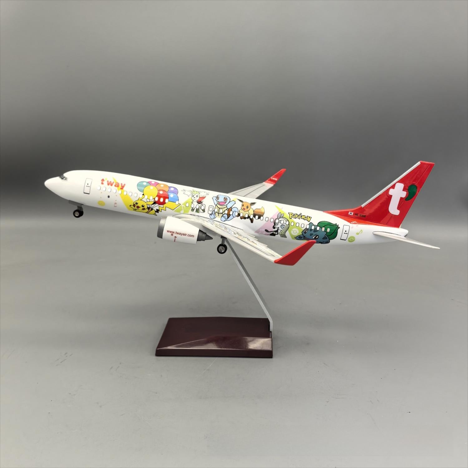 T'way Air Boeing 737-800 "Pokémon Jet TW" – 37 cm / 14.6 in – Voice-Activated LED Display Model