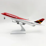 Boeing 747 Avianca – Scale 1:150 – 30 cm (11.8 in) – Resin - Thumbnail 1
