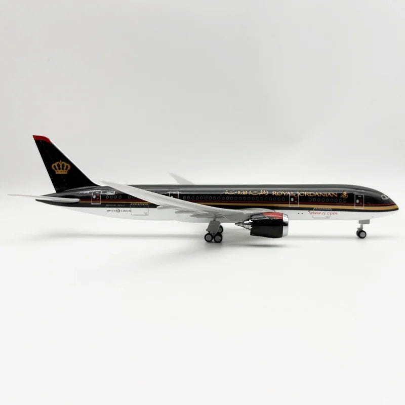 Royal Jordanian Boeing 787 Dreamliner Model - Solid Resin Construction - Premium Handcrafted - 30cm/11.8" - Gallery 3