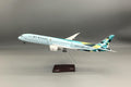 Boeing 787-10 Etihad Airways 1:145 – 47 cm / 18.5 in – LED Lights