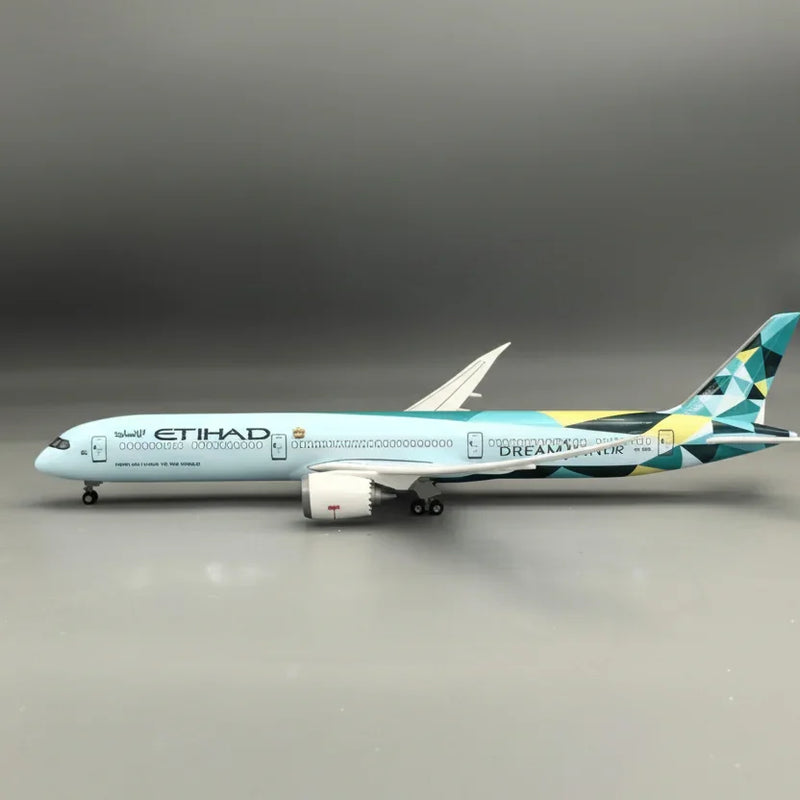 Boeing 787-10 Etihad Airways 1:145 – 47 cm / 18.5 in – LED Lights - Image 12