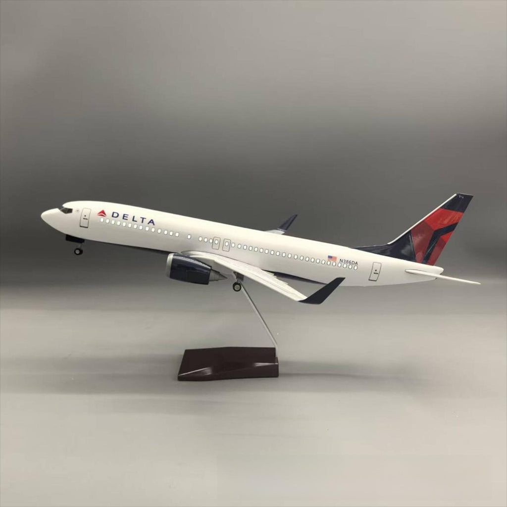 Boeing 737-800 Delta 1:80 – 47 cm / 18.5 in – LED Lights (PRE ORDER 10 days)