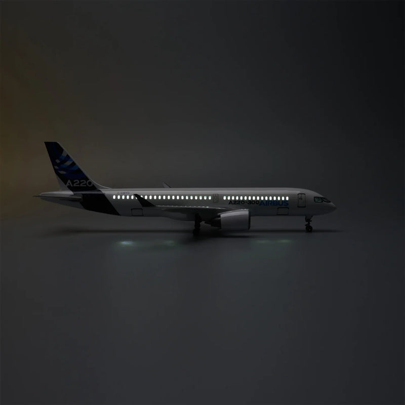 Airbus A220-300 Prototype 1:100 – 38 cm / 15 in – Next-Gen Collector's Edition - Image 2