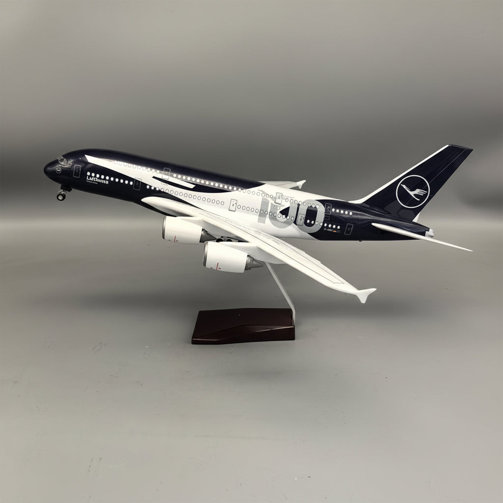 Airbus A380 Lufthansa 100 Years Commemorative – 1:160 Scale Model