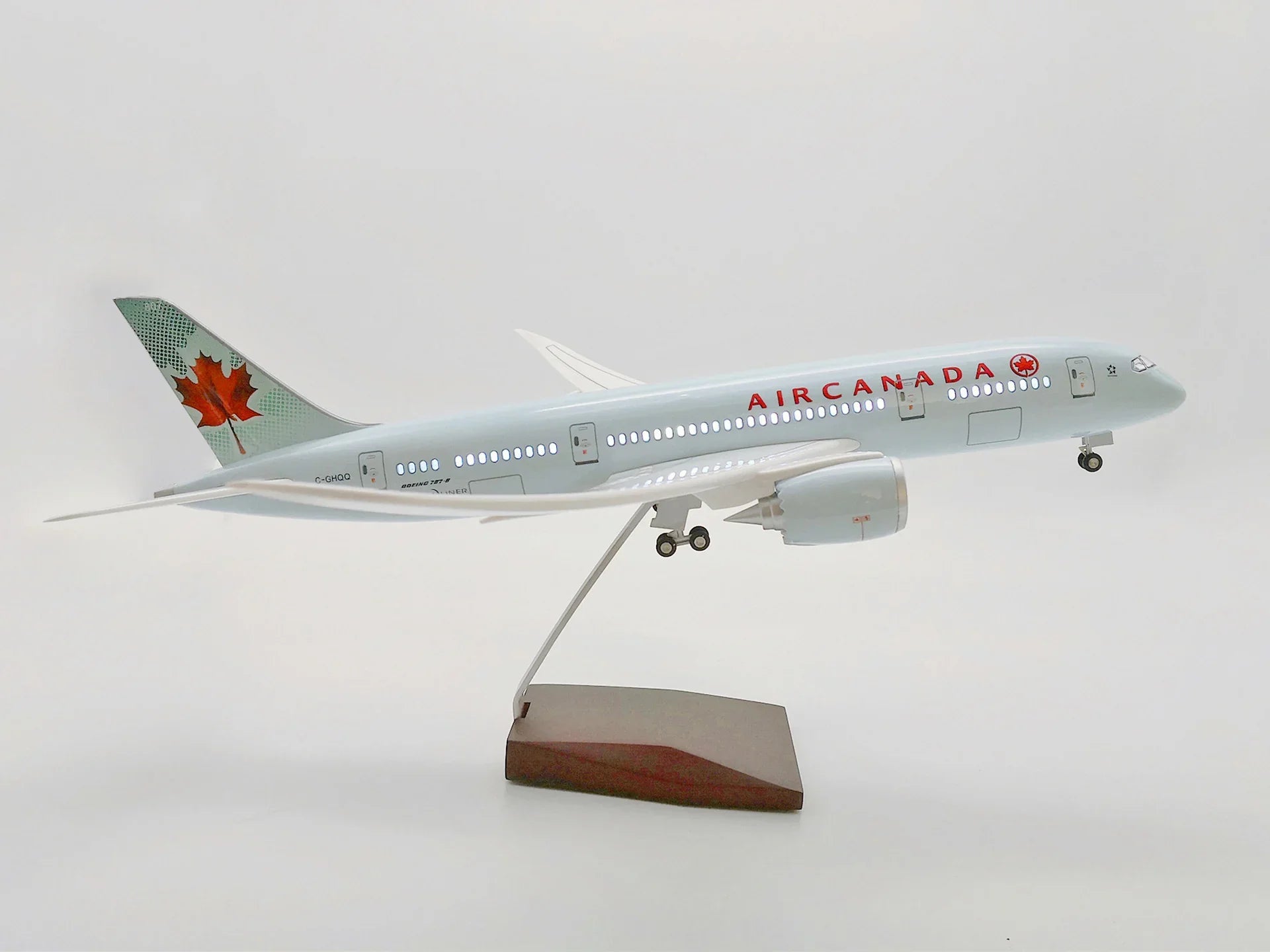 B787 Air Canada Dreamliner - Scale 1/130 - 43cm - 16.9 in - Green Livery - Gallery 6