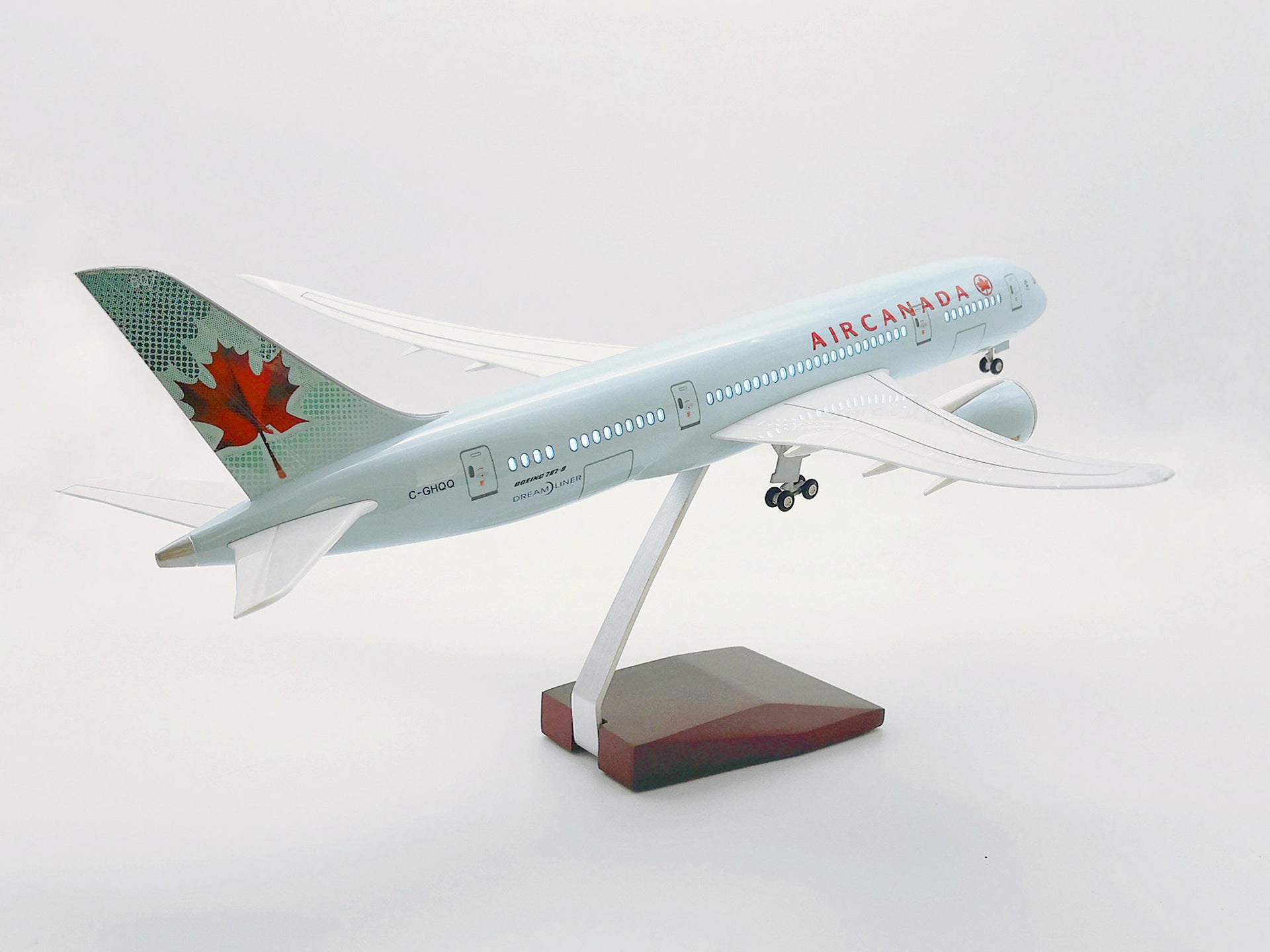 B787 Air Canada Dreamliner - Scale 1/130 - 43cm - 16.9 in - Green Livery