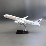 China Eastern Airlines Boeing 787-9 Dreamliner – 42 cm / 16.5 in – Interior de cabina abrible - Thumbnail 2