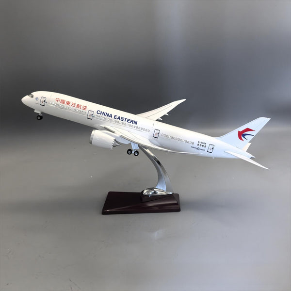 China Eastern Airlines Boeing 787-9 Dreamliner – 42 cm / 16.5 in – Interior de cabina abrible - Secondary