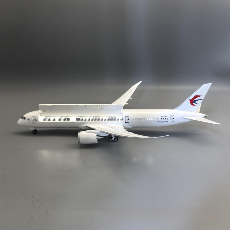 China Eastern Airlines Boeing 787-9 Dreamliner – 42 cm / 16.5 in – Interior de cabina abrible - Image 3