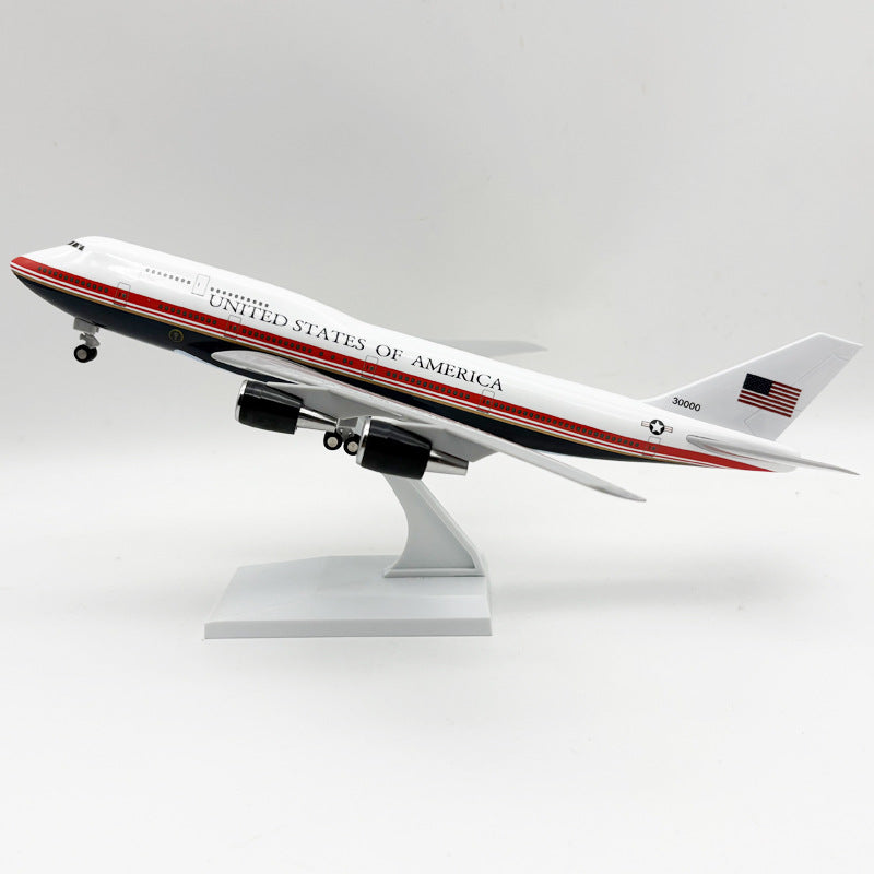 Boeing 747-200 New Air Force One Airplane Model — 1:200 Scale | 30cm / 11.8"