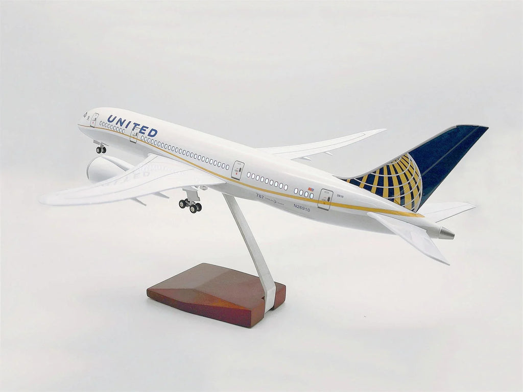 Boeing 787-9 de United Airlines – Escala 1:130 (43 cm / 16,9 pulgadas)