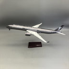 STARLUX Airlines Airbus A350-1000 "Empty Mountain Silver" Airplane Model — 1:157 Scale | 47cm / 18.5"
