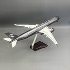 STARLUX Airlines Airbus A350-1000 "Empty Mountain Silver" Airplane Model — 1:157 Scale | 47cm / 18.5"