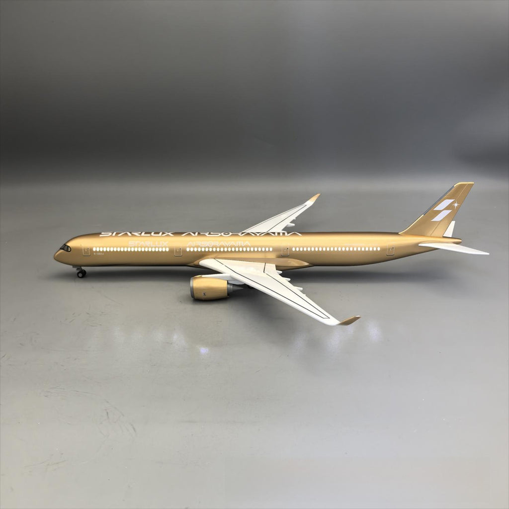 STARLUX Airlines Airbus A350-1000 "Empty Mountain Gold" Airplane Model — 1:157 Scale | 47cm / 18.5"