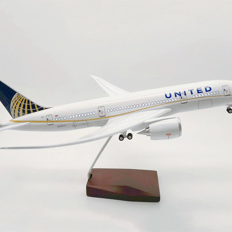 B787-9 United Airlines – Scale 1:130 (43 cm / 16.9 in) - Image 4