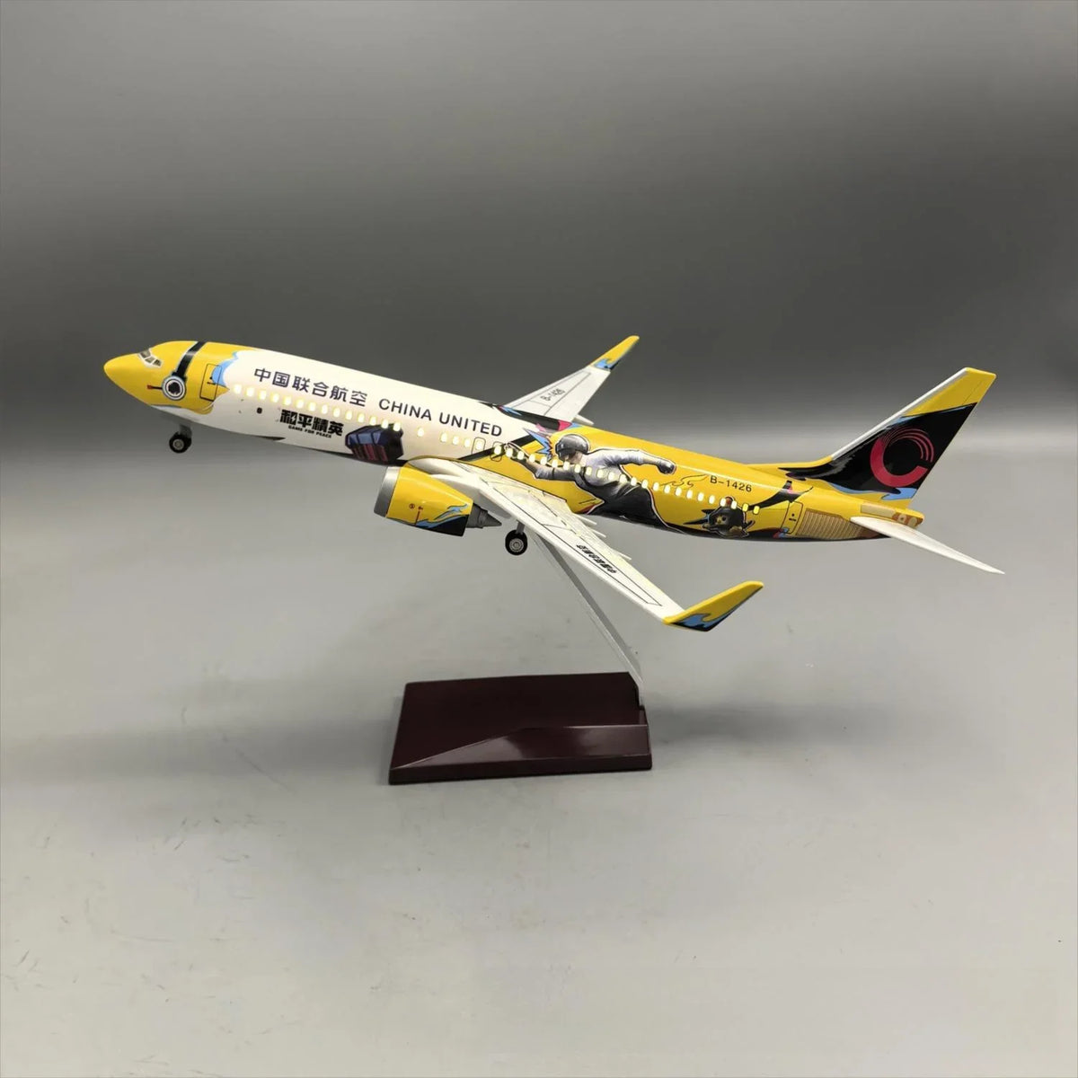 China United Airlines Boeing 737-800 "Peace Elite" Airplane Model — 1:110 Scale | 37cm / 14.6"