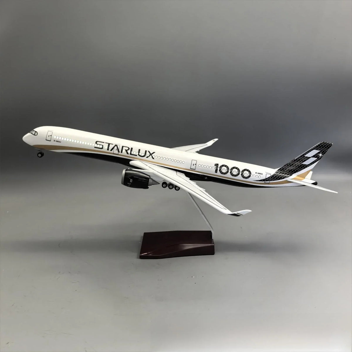 STARLUX Airlines Airbus A350-1000 Airplane Model — 1:157 Scale | 47cm / 18.5"