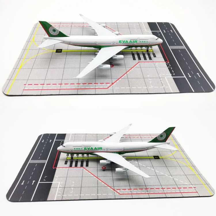 Silicone Runway Mat – 30×20 cm (11.8 × 7.87 in) - Image 2