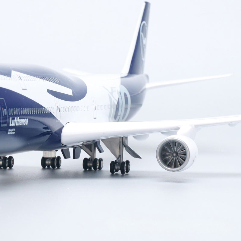 Boeing 747-8 Lufthansa 100 Years Commemorative – 1:150 Scale Model - Image 2