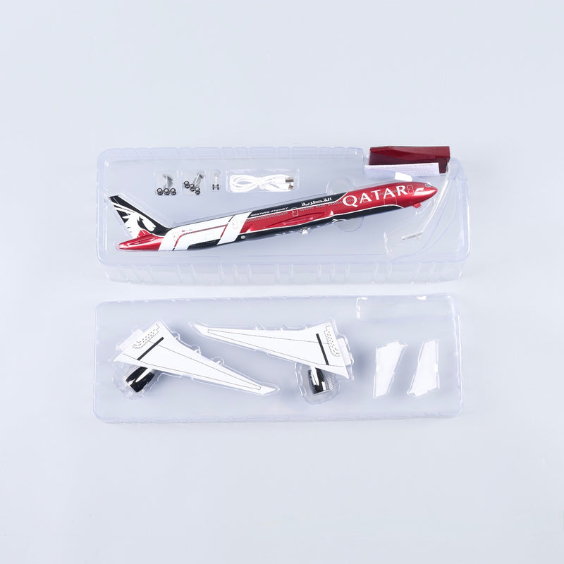 Qatar Airways Boeing 777-300ER Formula 1 Special Livery 1:135 – 47 cm / 18.5 in – LED Lights - Image 8