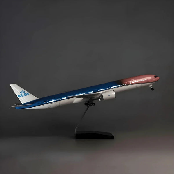 B777  KLM - ORANGE PRIDE - Scale 1/157 - 47cm - 18.5 in - Airplane Model