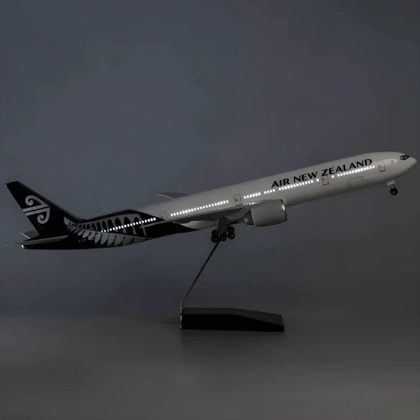 B777 Air New Zealand - Scale 1/157 - 47CM - 18,5 in - Airplane Model