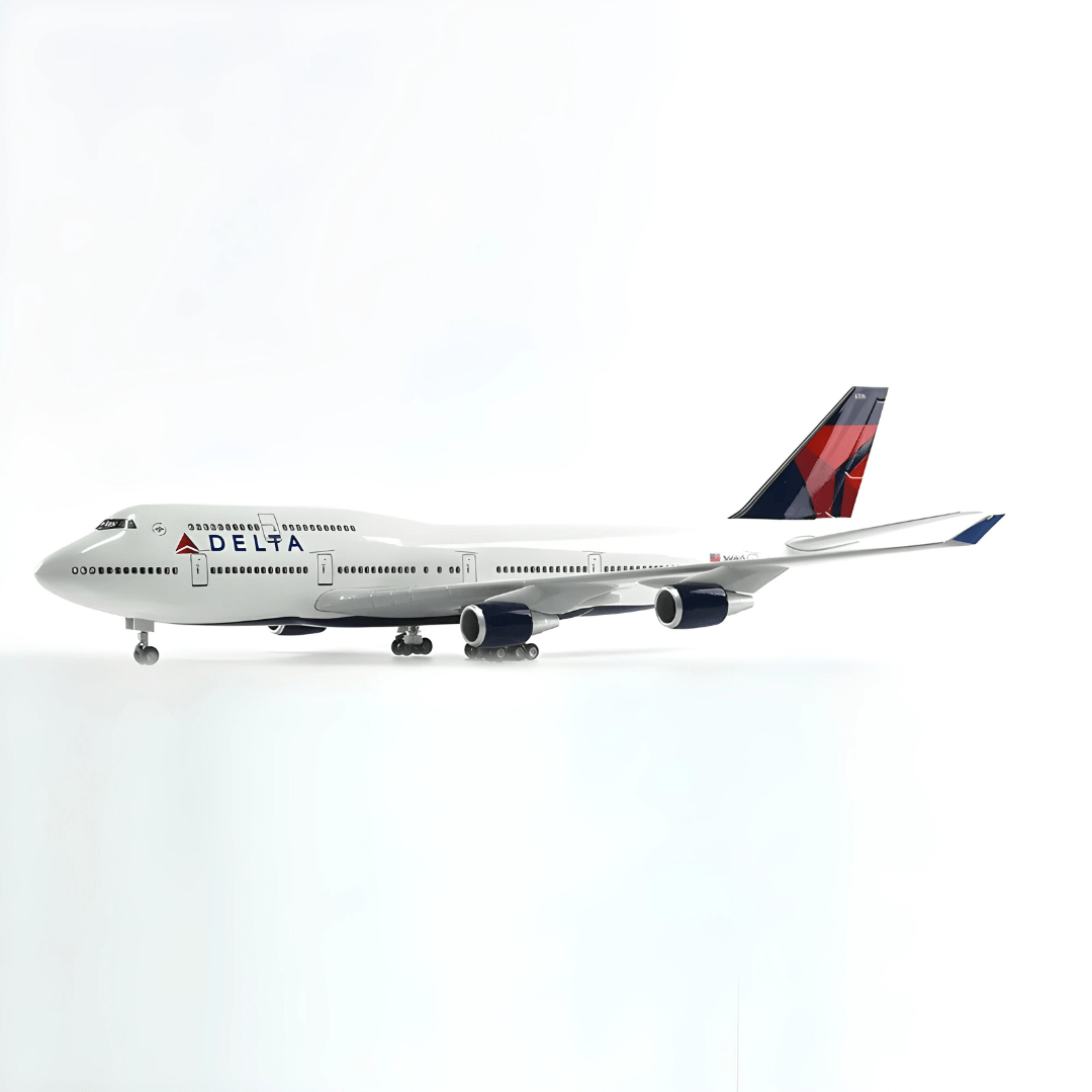B747 Delta - Scale 1/150 - 47cm - 18.5 in - Airplane Model