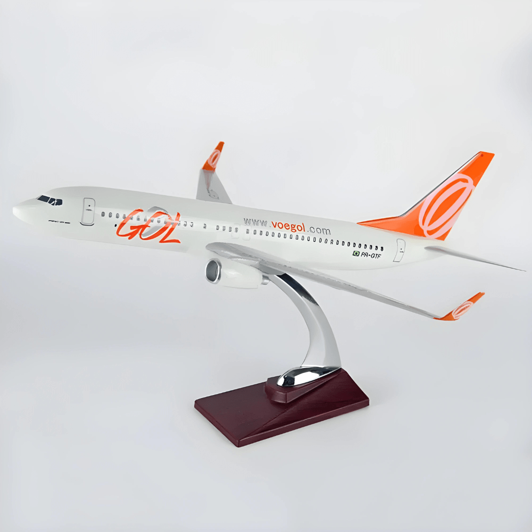 B737 Gol - Escala 1/100 - 40cm - 15.7in